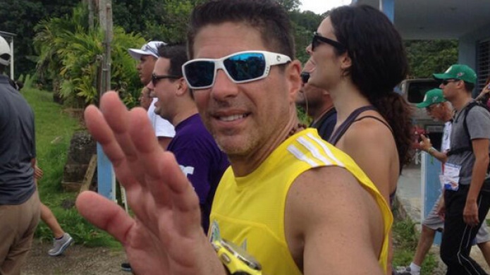 FundaciÃ³n contra el cancer Aclara que caminata de Raymond no esta ligada a ellos 