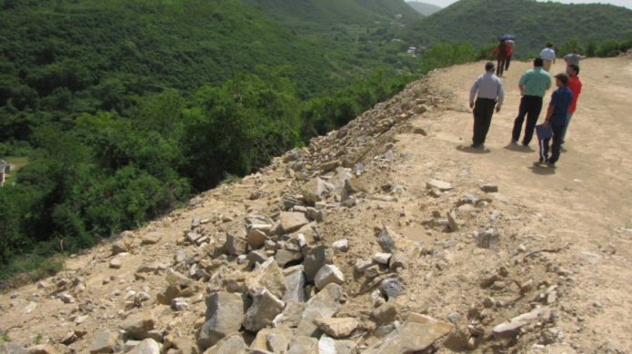 Multan a empresa por remociÃ³n de terreno para antenas de celulares en SusÃºa, el caso estÃ¡ referido a Justicia.