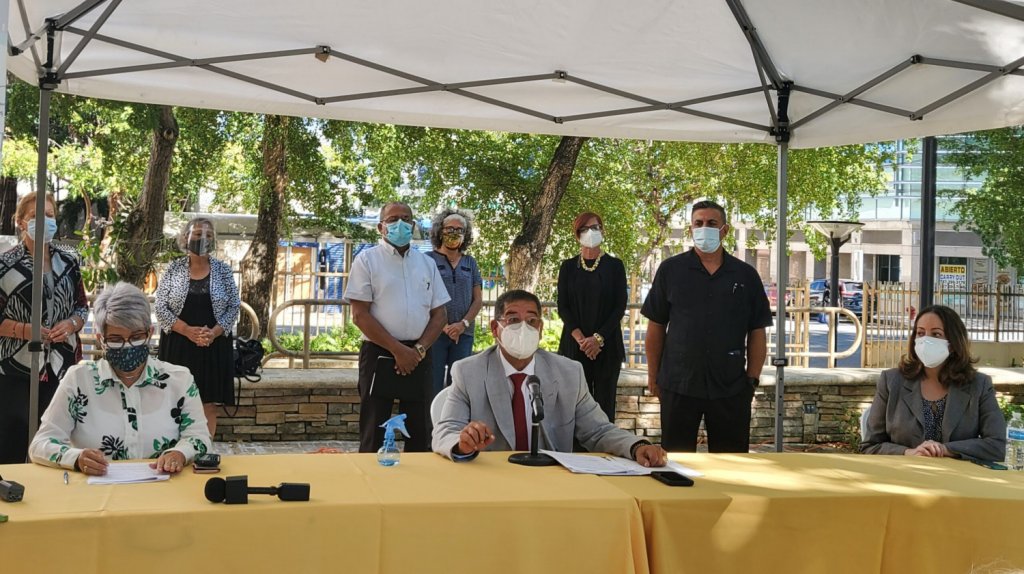  Asociaci&oacute;n de Maestros logra extensi&oacute;n de t&eacute;rmino para que maestros puedan cambiar su fecha de retiro 