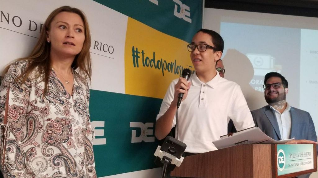  Estudiante de escuela p&uacute;blica quiere que los legisladores escuchen su parecer sobre la Reforma Educativa&nbsp; 