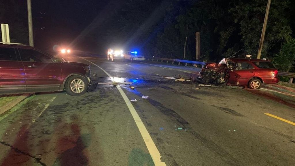  Fotos: Muere hombre de 62 a&ntilde;os en accidente de auto en Corozal 