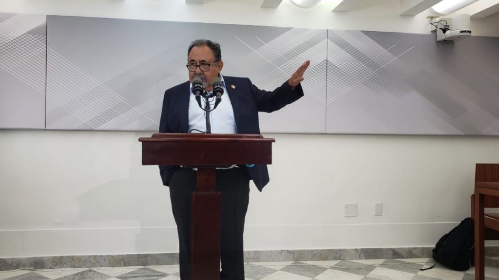  Grijalva busca reformar la Ley PROMESA pero no se toca el tema de estatus 