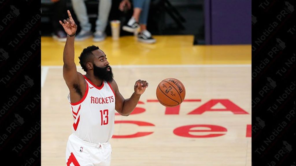  James Harden elegido como el Jugador M&aacute;s Valioso (MVP) del A&ntilde;o, superando a LeBron James 