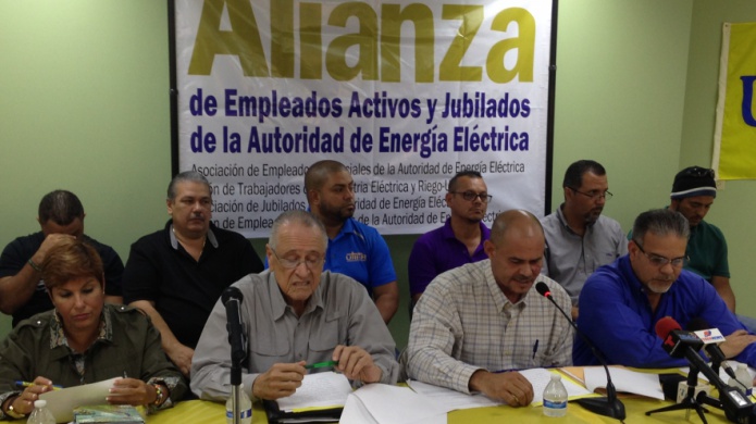 Denuncian plan de ajuste fiscal exclusivo para la AEE 
