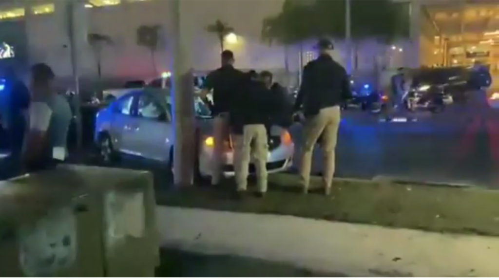  Video: Identifican a los dos j&oacute;venes de 20 y 21 a&ntilde;os asesinados anoche frente a Plaza Las Am&eacute;ricas 