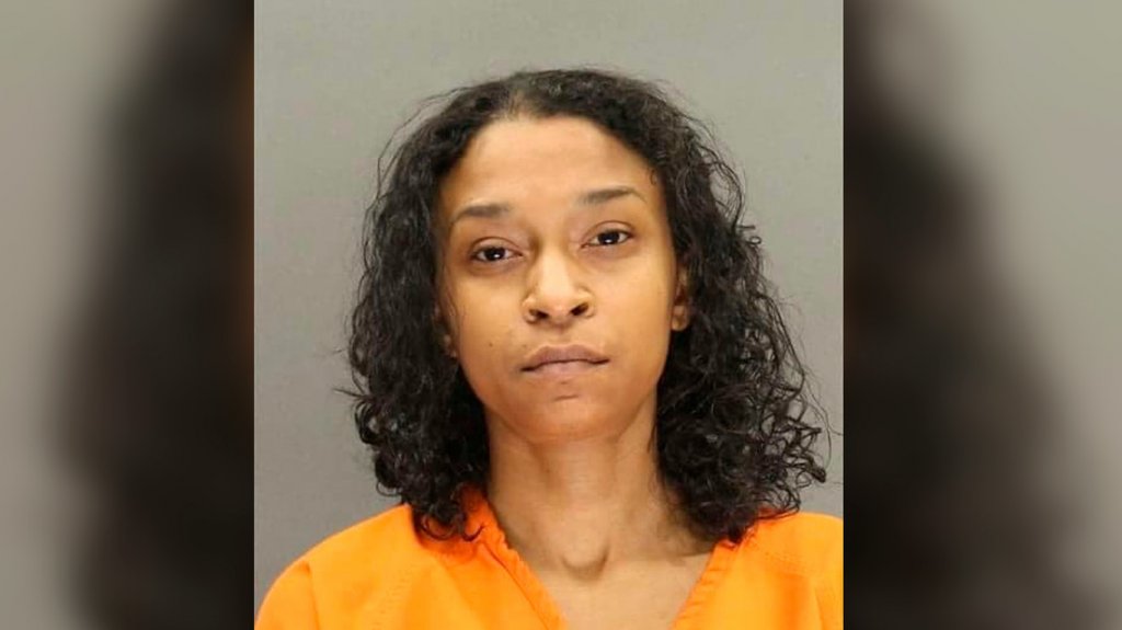  Una maestra suplente, acusada de tener relaciones sexuales con un estudiante de 15 a&ntilde;os en EE.UU. 