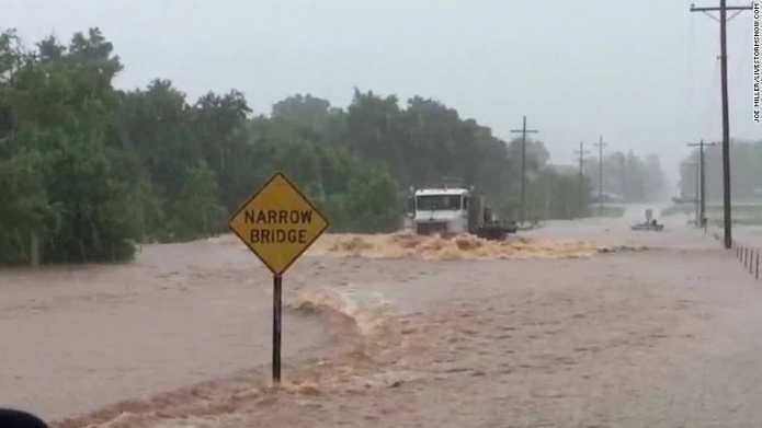 Al menos 3 muertos por inundaciones histÃ³ricas en Texas y Oklahoma