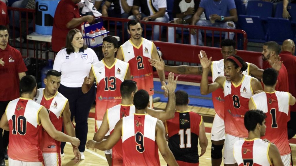  Juncos suma su cuarta victoria en el voleibol masculino 