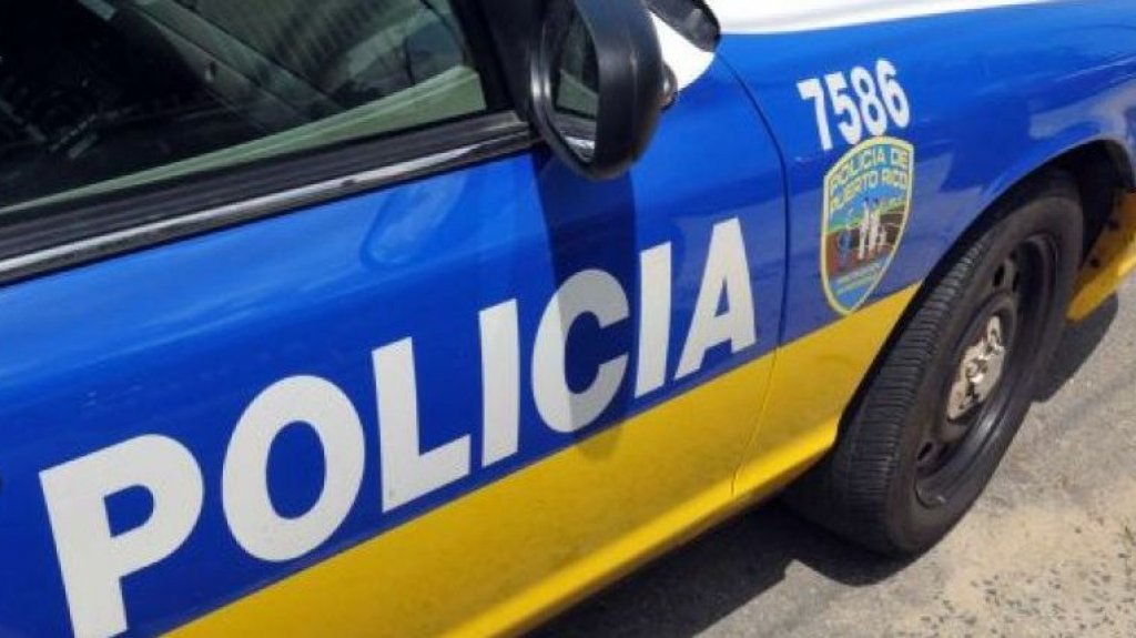  Roban arma de fuego y celulares de veh&iacute;culo estacionado en Dorado 