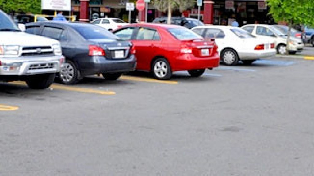  Alguien fue a un supermercado de Levittown y se le quedaron dos bolsitas de marihuana en el carrito 