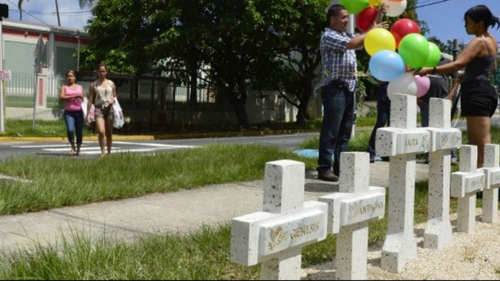  Gobernadora anuncia construcci&oacute;n de puente peatonal sobre el expreso PR-181 en San Juan 