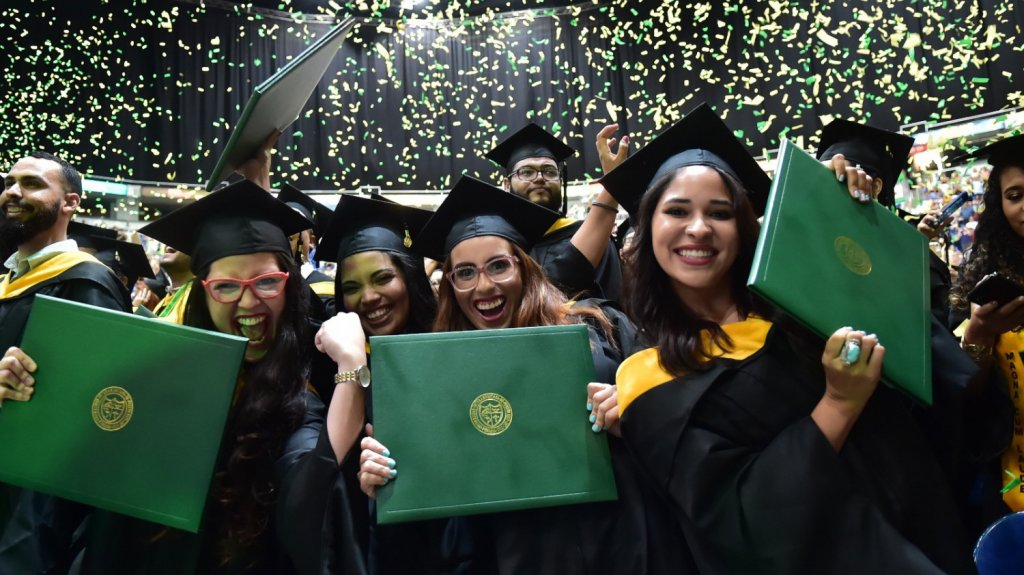  Universidad Interamericana retoma graduaciones presenciales en sus recintos 