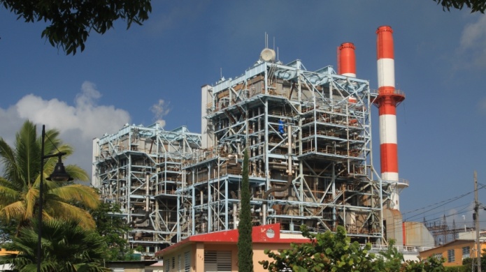 Nueva Falla de dos unidades principales de la AEE, provoca nuevos apagones  