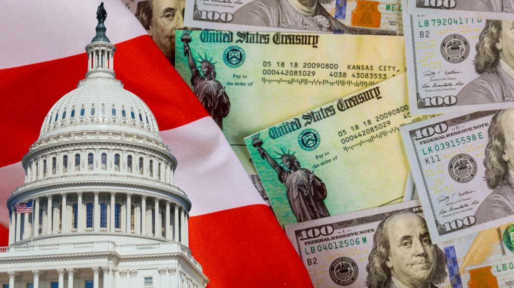  Economistas recomiendan romper con la dependencia de los fondos federales para aspirar al desarrollo socioecon&oacute;mico de la isla 