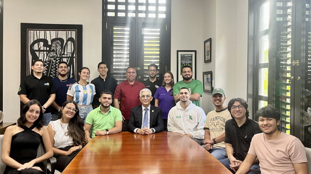  Equipo del RUM es el bicampeón del Solar District Cup 