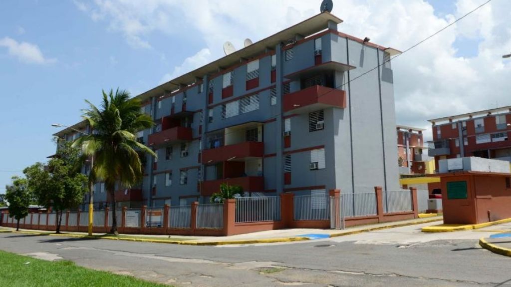  Sesenta por ciento de familias en residenciales p&uacute;blicos no paga renta 