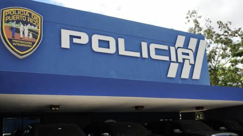  Joven de 22 a&ntilde;os llega herido de bala hasta cuartel de la polic&iacute;a en Humacao 