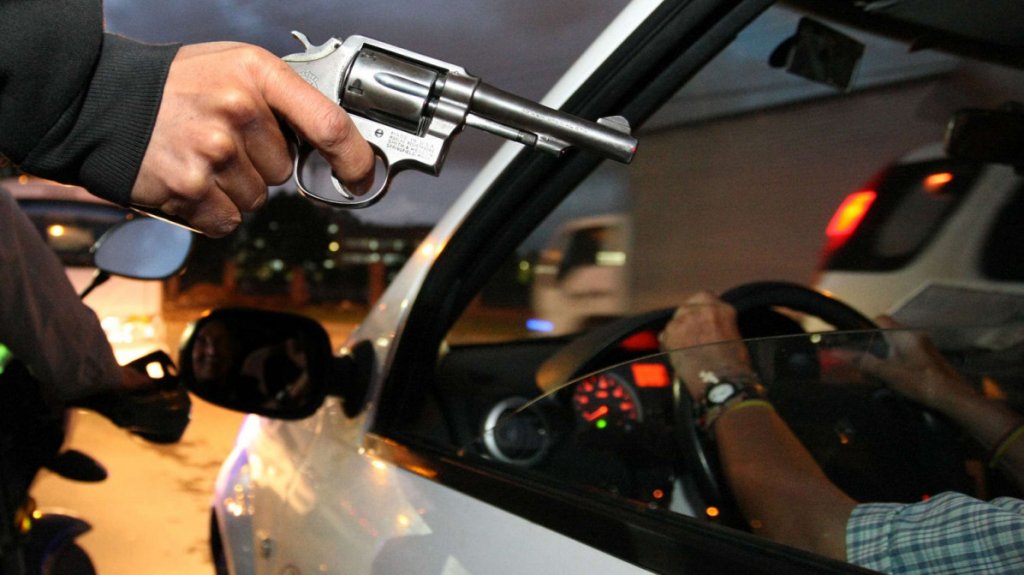  Roban por carjacking a un conductor en Can&oacute;vanas 