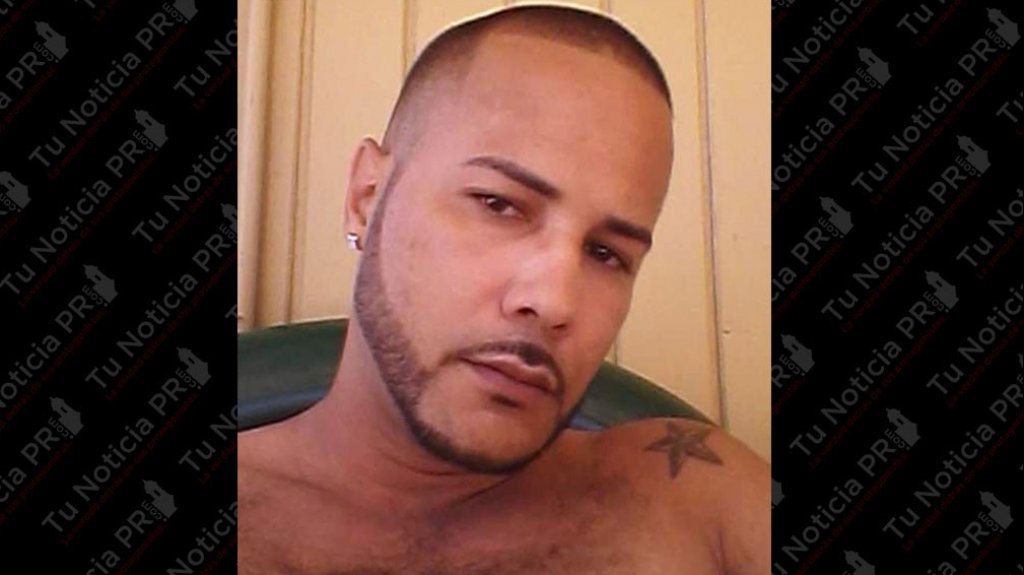  Polic&iacute;a Busca a este hombre por robarle el carro a su madre en Quebradillas 