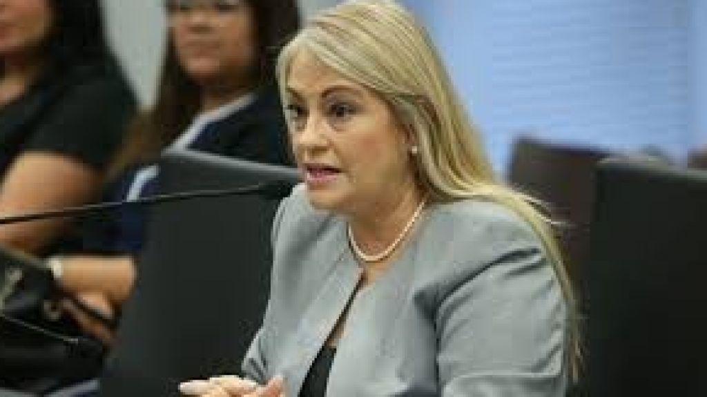  Anuncian modernizaci&oacute;n del sistema del registro de la propiedad del Departamento de Justicia 