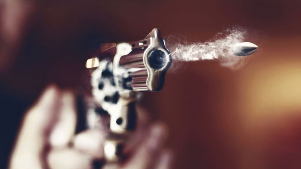  Disparan a hombre en una parada de guagua desde auto en marcha en Trujillo Alto 
