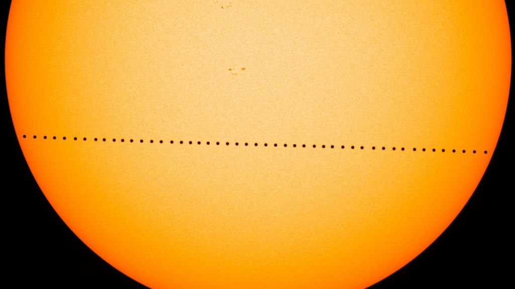  Un planeta pasar&aacute; por al frente del Sol el pr&oacute;ximo lunes 