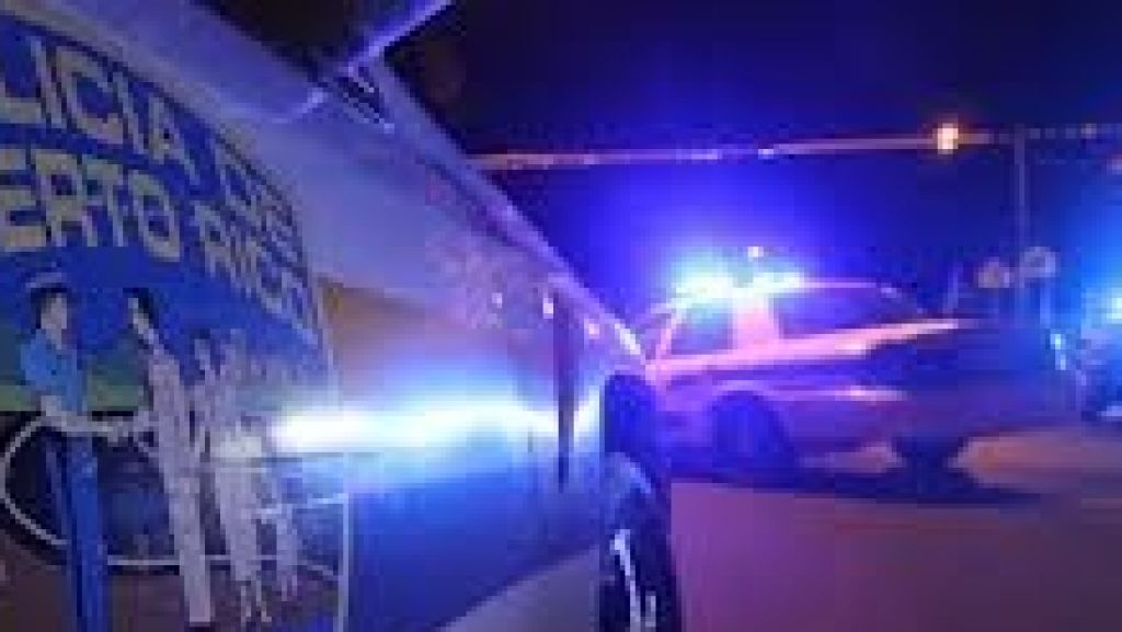 Muere hombre de 25 a&ntilde;os al chocar su fourtrack con un muro en Barranquitas 