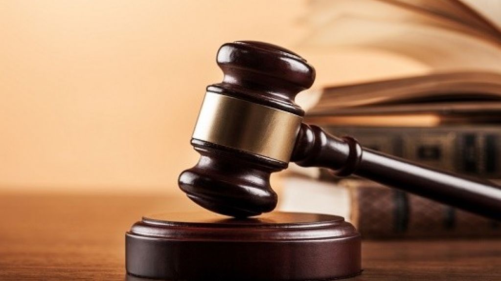  Federales arrestan hombre por cargos de explotaci&oacute;n infantil 