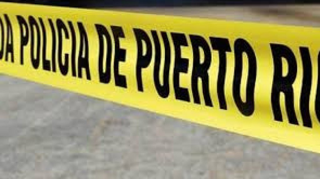  Persona muerta tirada en el pavimento en calle de Ponce 