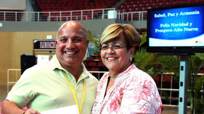 Empleados municipales de Ponce reciben bono de navidad