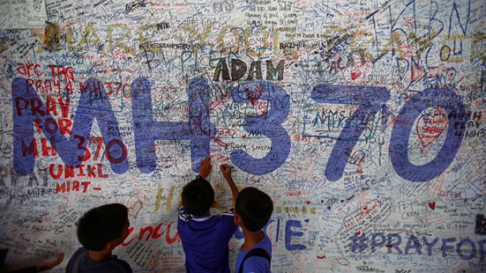 "El vuelo MH370 de Malaysia Airlines no cayÃ³ en el ocÃ©ano Ãndico"
