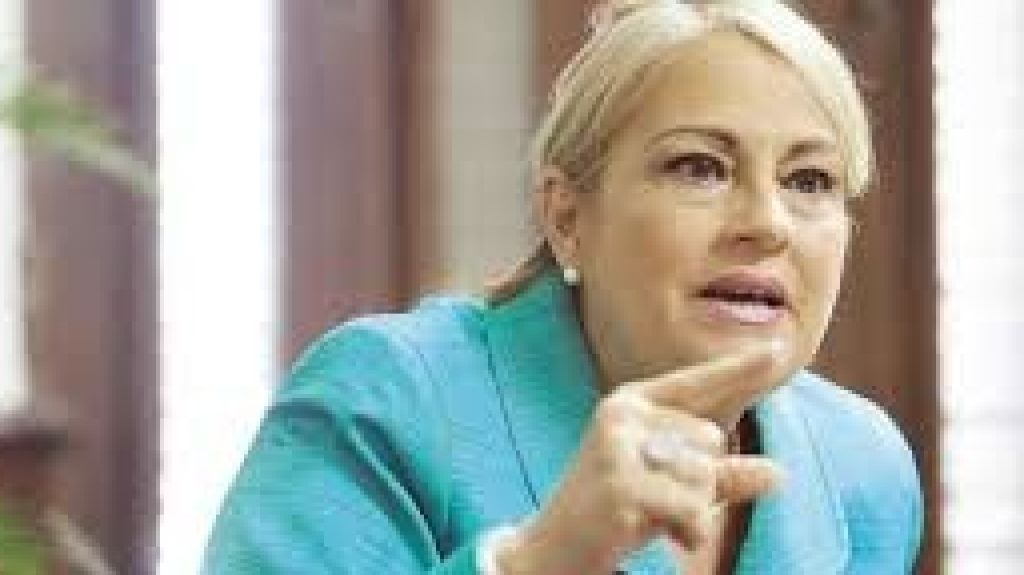  Justicia radica cargos contra recepcionista de cooperativa por supuestamente cometer actos delictivos contra personas de edad avanzada 