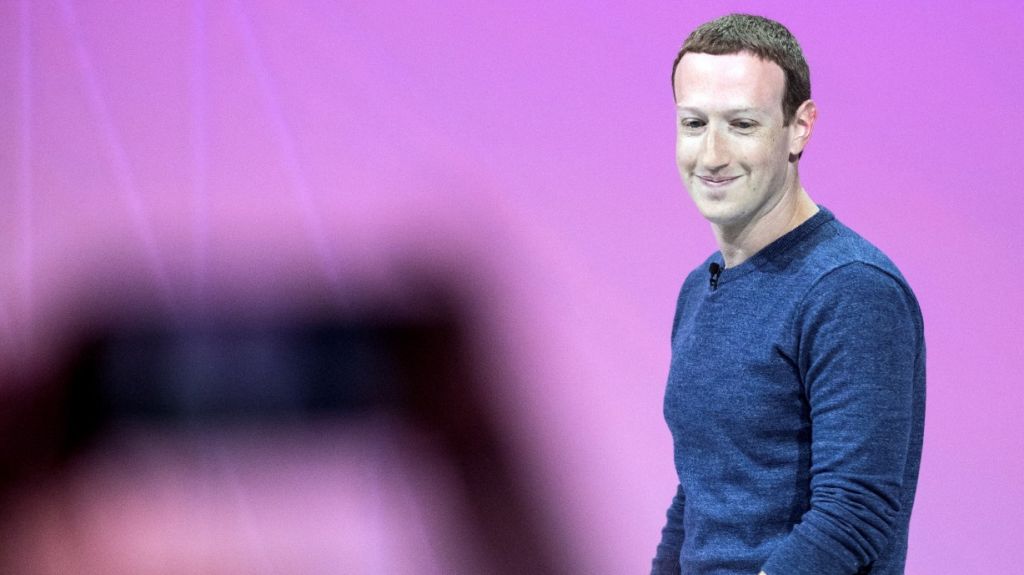  Zuckerberg se muestra "orgulloso del progreso" de Facebook pese a esc&aacute;ndalos 