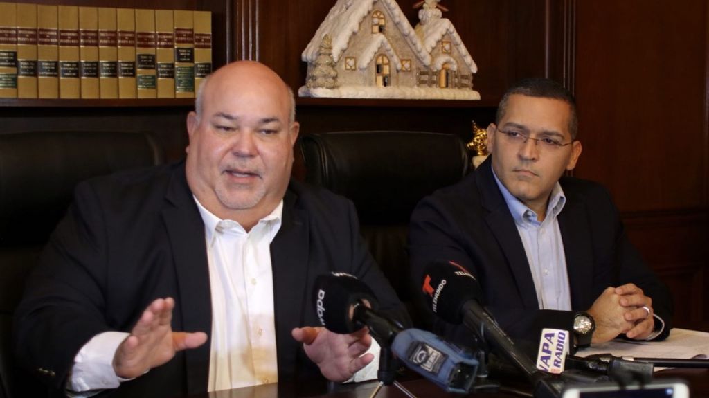  Presentan medida para que municipios puedan contratar personal para restaurar sistema el&eacute;ctrico 