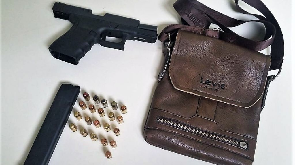  Federales toman jurisdicci&oacute;n de un caso de arresto por violaci&oacute;n a la ley de armas 