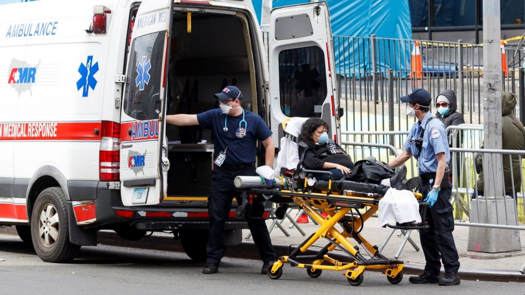  Nueva York registra un total de 10.834 de muertes mientras aumentan los fallecidos en las residencias de ancianos 