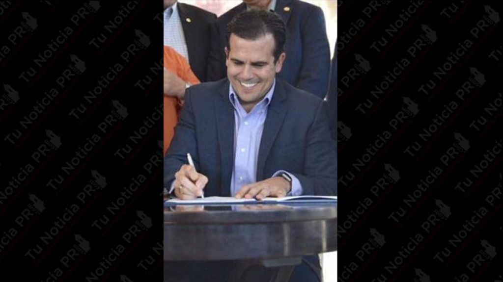  Gobernador convierte en ley alternativa de rehabilitaci&oacute;n para usuarios de sustancias controladas 