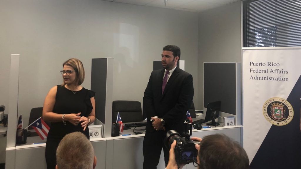  Gobierno de Puerto Rico inaugura Centro de Servicios Integrados en Orlando Florida 