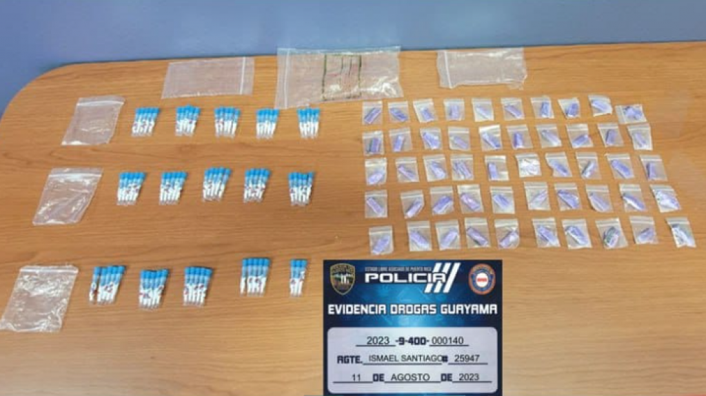  Arrestos por drogas en residencial de Arroyo 