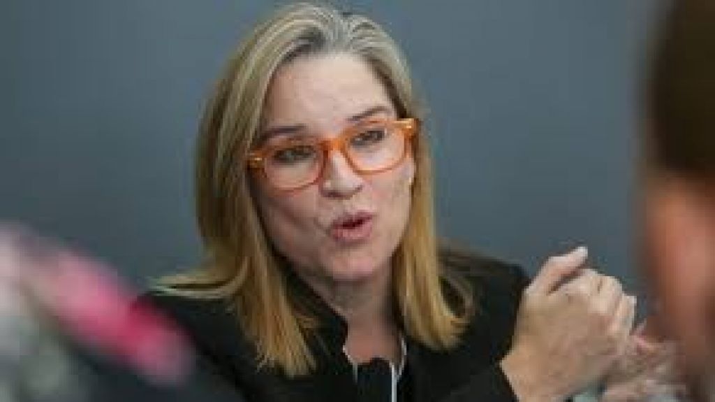  Alcaldesa de San Juan le dice a Trump que "los derechos Trans son derechos humanos" 