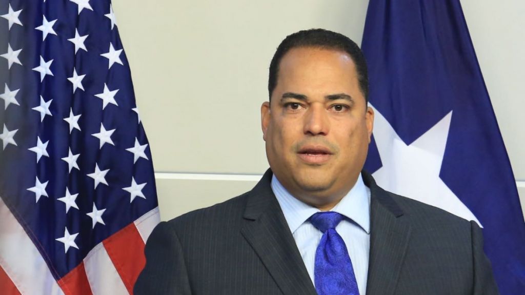  Portavoz senatorial anuncia investigaci&oacute;n a aerol&iacute;neas por irregularidades en vuelos&nbsp; 