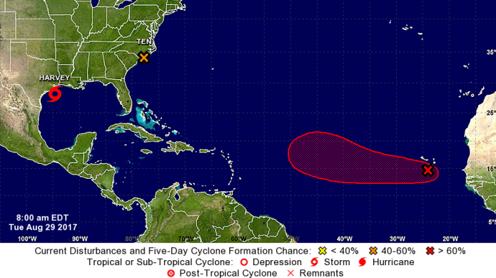 Fuertes aguaceros y tronadas esta tarde, mientras que el trÃ³pico estÃ¡ activo.