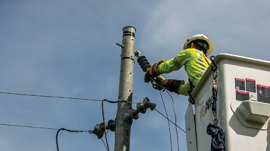  Luma Energy informa que el 30 por ciento del servicio el&eacute;ctrico est&aacute; restaurado en R&iacute;o Grande, tras apag&oacute;n de esta ma&ntilde;ana en el municipio 