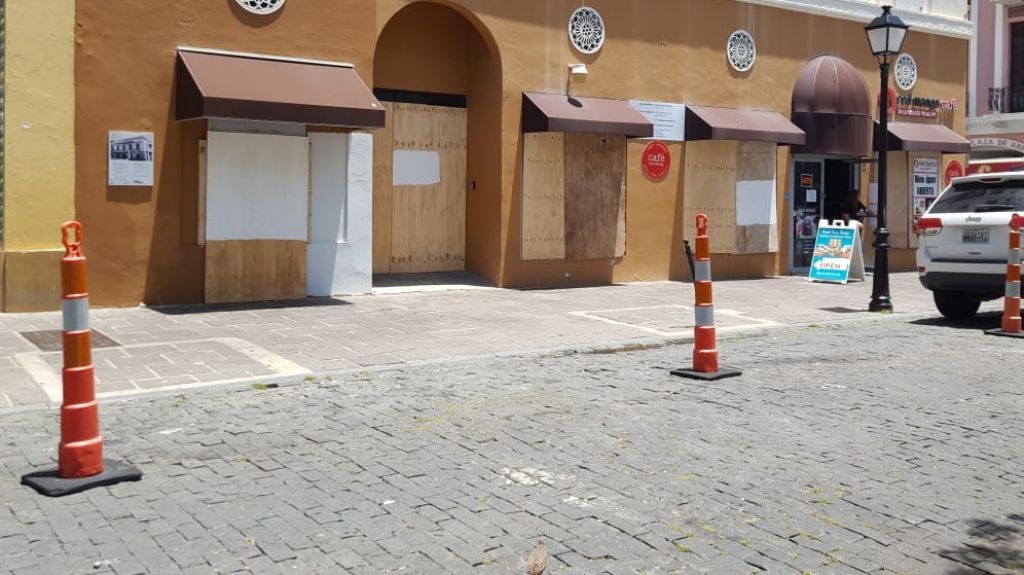  Critican propuesta para reparar calles y adoquines del Viejo San Juan porque busca imponer otra carga econ&oacute;mica a los residentes de la capital 