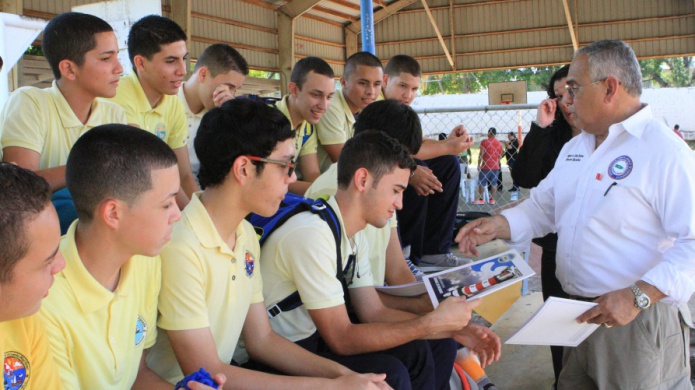 Llega al Oeste proyecto educativo de Tsunami