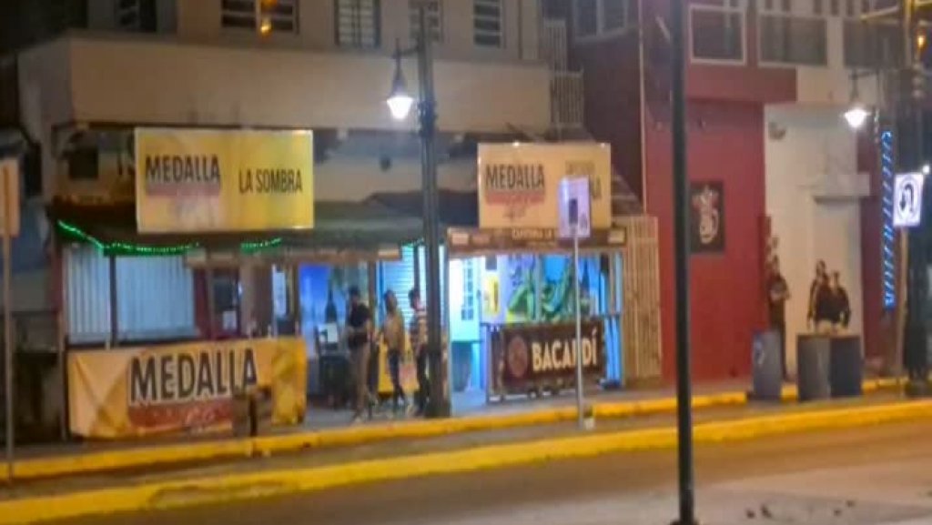  Video: Tiroteo en negocio de Cata&ntilde;o deja dos hombres muertos 