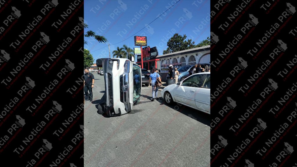  Fotos: Almighty se vuelca al chocar 3 carros en Carolina 