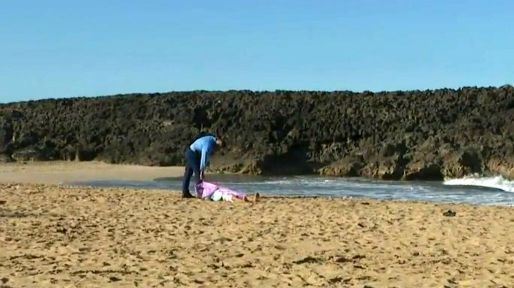  Una persona muere ahogada en playa de Manat&iacute; 