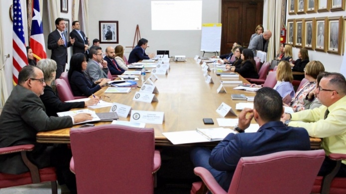 En camino los Centros de Servicios Integrados