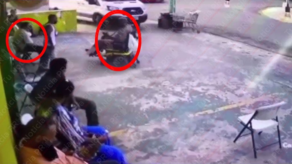  Video: &ldquo;Jetty&rdquo; de Bayam&oacute;n, lleg&oacute; en su silla de ruedas a un negocio y le &ldquo;meti&oacute; las manos a otro&rdquo; 